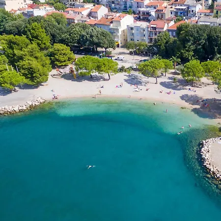 Vakantiehuis Amoris 8 *