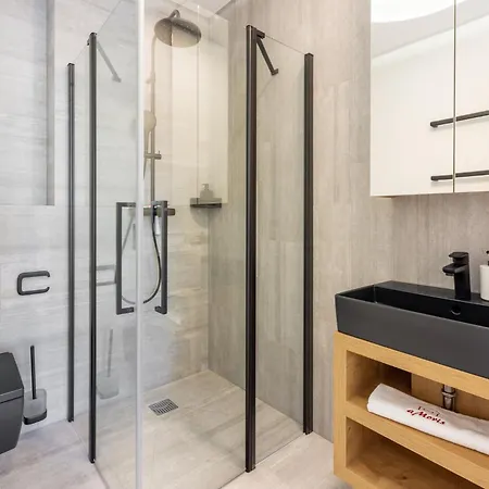 Amoris 8 Hébergement de vacances *