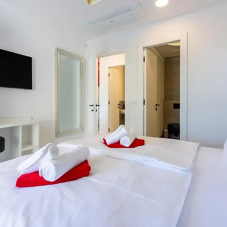 Vakantiehuis Amoris 8 *