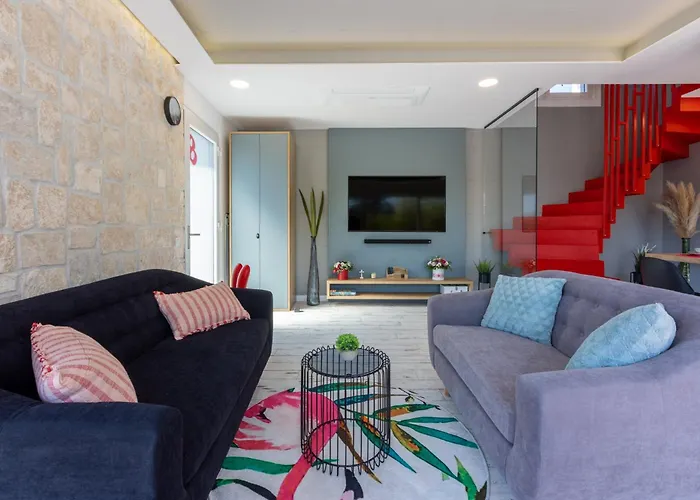 Amoris 8 Case de vacanță